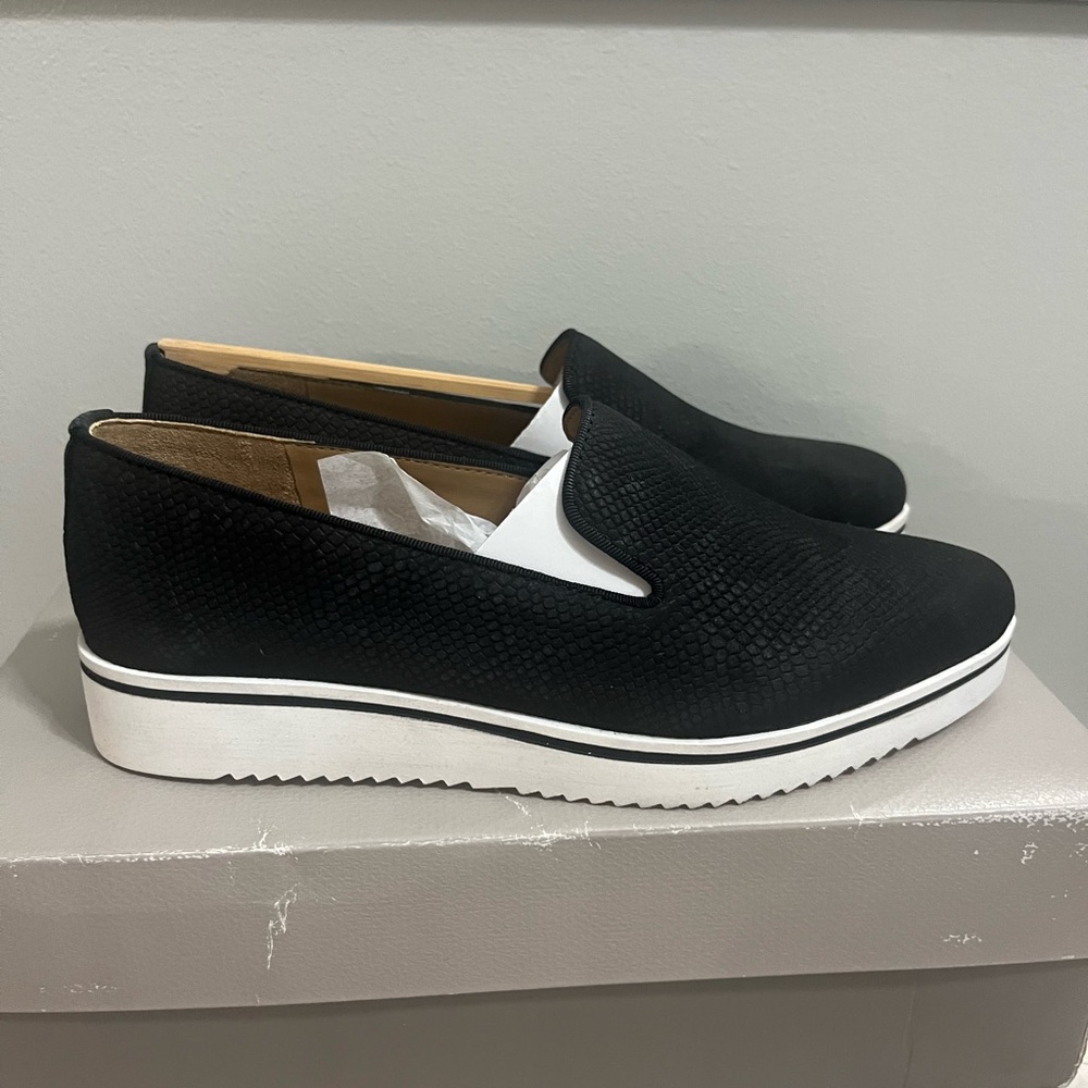 Franco Sarto Fabrina Black White Slip-On Womens Shoes NEW